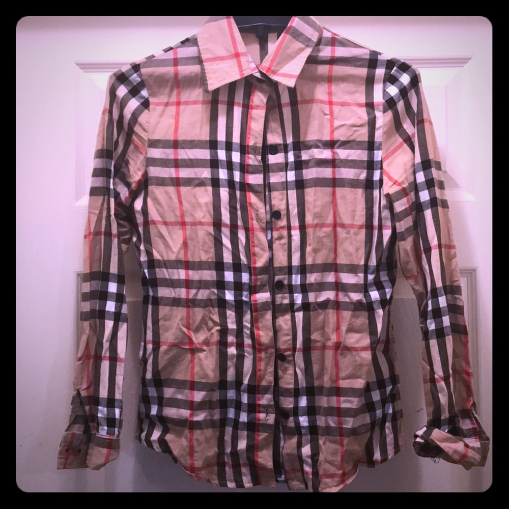 Plaid shirt 😍